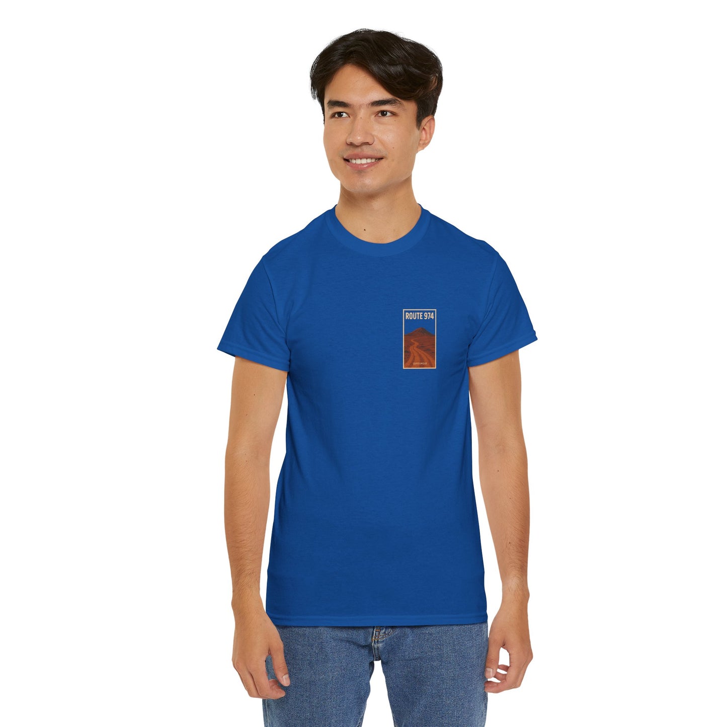 T-shirt "Route 974", Volcan, Exotisme, Destination Île de La Réunion, Confort Coton, Sobre, Elégant, Souvenir Unique, Cadeau, Unisexe, Esprit Voyageur
