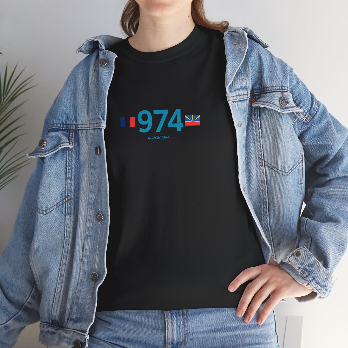 T-shirt "974 Drapeaux", Île de La Réunion, Confort Coton, Sobre, Elégant, Souvenir Unique, Cadeau, Unisexe, Esprit Voyageur