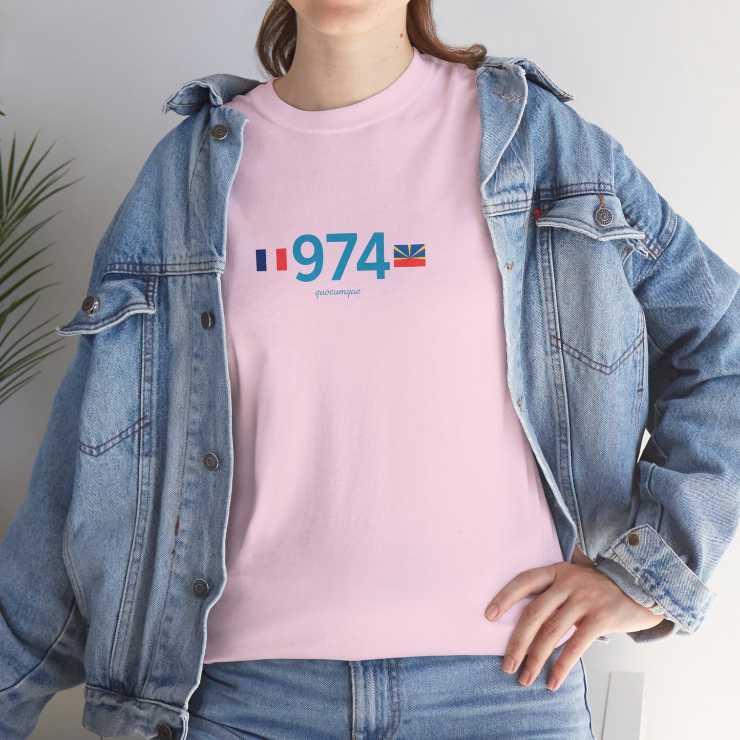 T-shirt "974 Drapeaux", Île de La Réunion, Confort Coton, Sobre, Elégant, Souvenir Unique, Cadeau, Unisexe, Esprit Voyageur