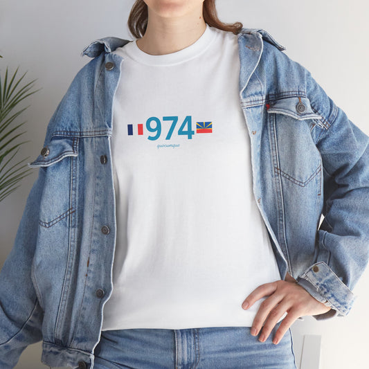 T-shirt "974 Drapeaux", Île de La Réunion, Confort Coton, Sobre, Elégant, Souvenir Unique, Cadeau, Unisexe, Esprit Voyageur