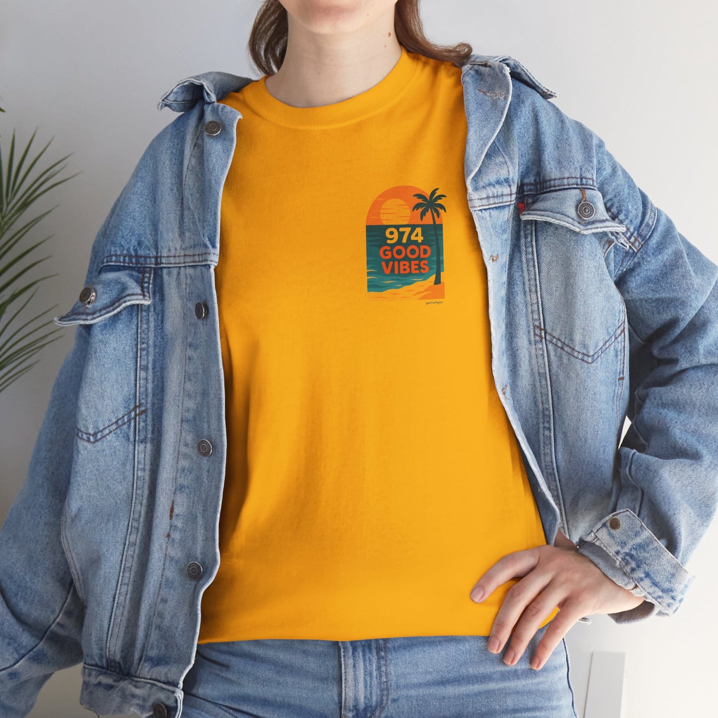 T-shirt "Good Vibes", Île de La Réunion, Confort Coton, Sobre, Elégant, Souvenir Unique, Cadeau, Unisexe, Esprit Voyageur, Adulte