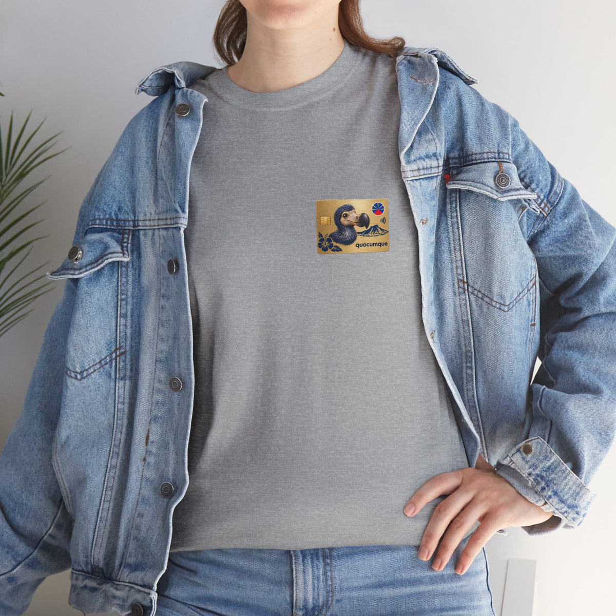 T-shirt "Quocumque Gold", Exotisme, Destination Île de La Réunion, Confort Coton, Sobre, Elégant, Souvenir Unique, Cadeau, Unisexe, Esprit Voyageur