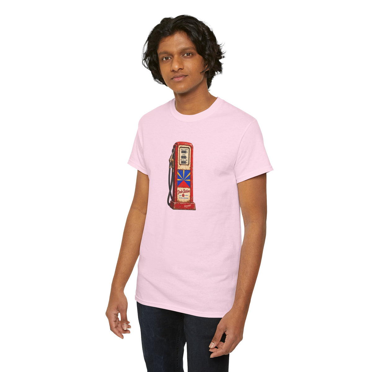 T-shirt Quocumque, "Station Essence", Île de La Réunion, Confort Coton, Elégant, Souvenir Unique, Cadeau, Unisexe, Esprit Voyageur, Créole, Bourbon