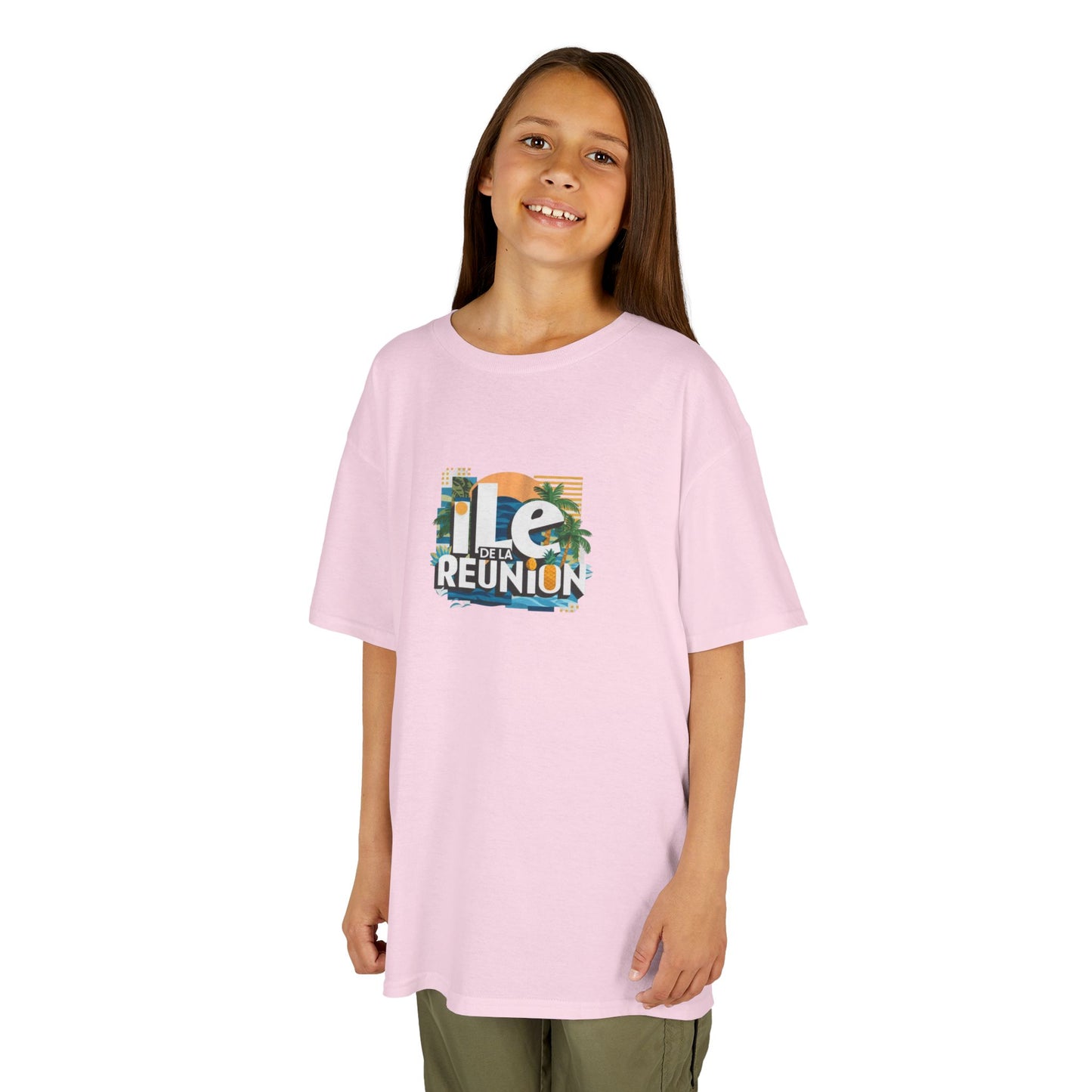 T-shirt "Île de la Réunion" Ananas, Pour Marmailles, Douceur Coton,Pour les enfants de 5-6 ans( Taille XS), Pour les 7-8 ans( taille S), Pour les 9-10 ans( taille M), Pour les 11-12 ans( taille L), Pour les 13-14 ans( taille XLS)