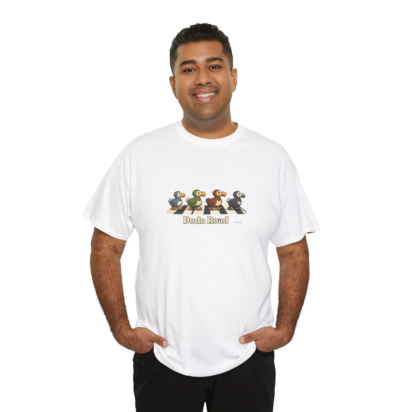 T-shirt "Dodo Road", Île de La Réunion", Confort Coton, Sobre, Elégant, Souvenir Unique, Cadeau, Unisexe, Esprit Voyageur