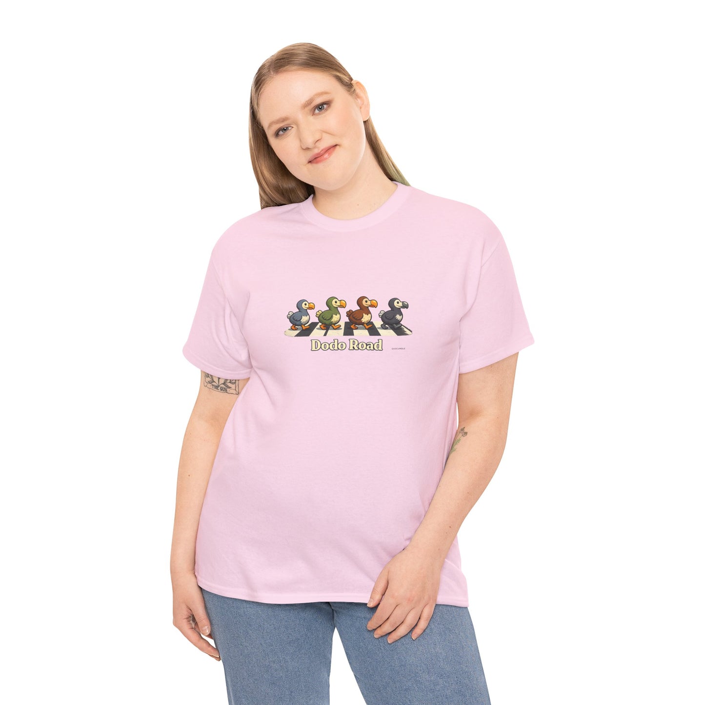 T-shirt "Dodo Road", Île de La Réunion", Confort Coton, Sobre, Elégant, Souvenir Unique, Cadeau, Unisexe, Esprit Voyageur