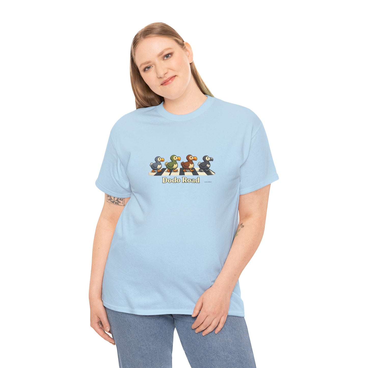 T-shirt "Dodo Road", Île de La Réunion", Confort Coton, Sobre, Elégant, Souvenir Unique, Cadeau, Unisexe, Esprit Voyageur