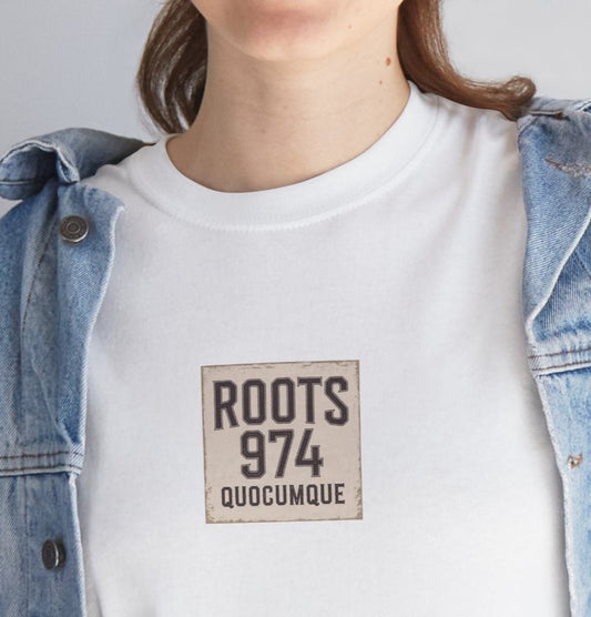 T-shirt "Roots 974", Exotisme, Destination Île de La Réunion, Confort Coton, Sobre, Elégant, Souvenir Unique, Cadeau, Unisexe, Esprit Voyageur