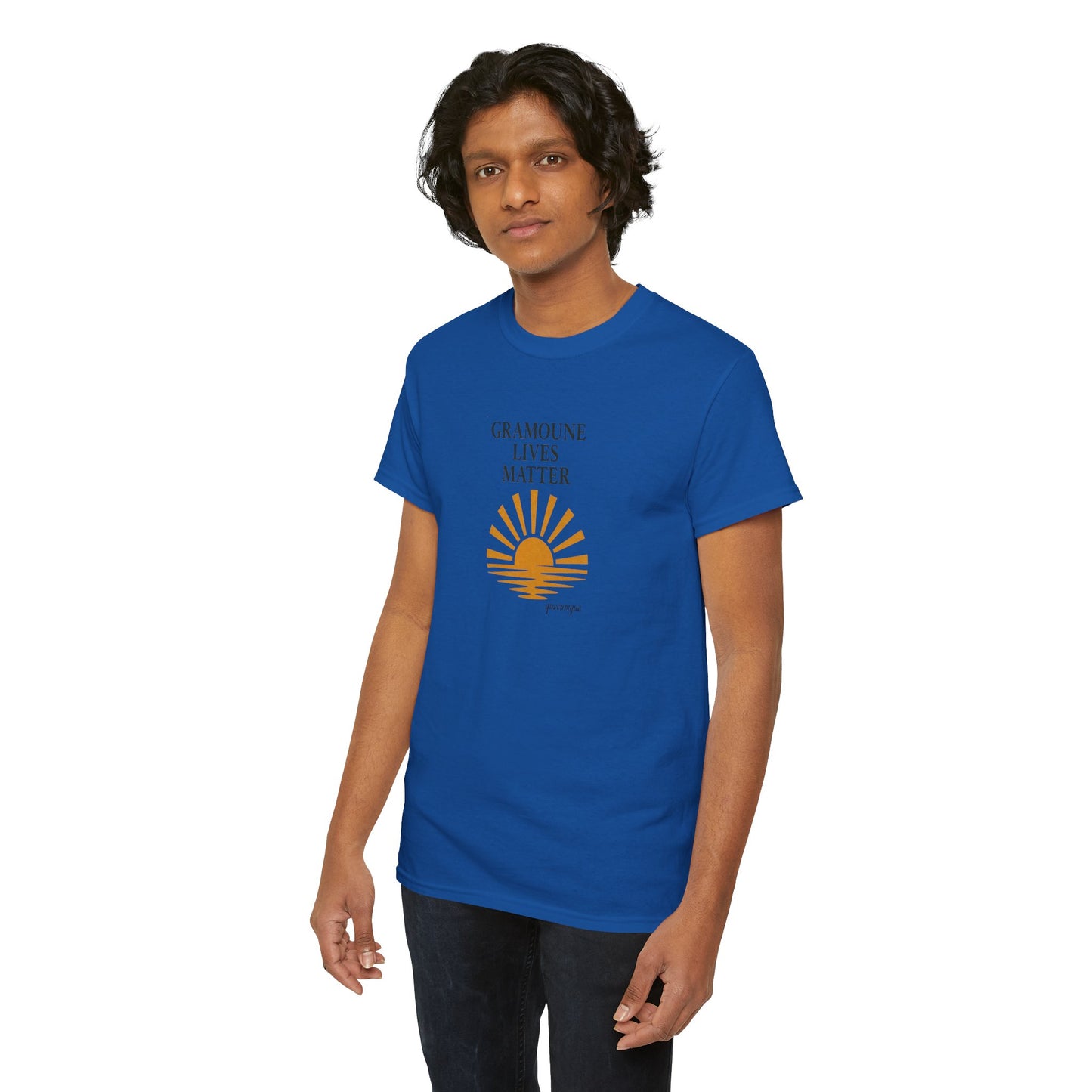 T-shirt "Gramoune", Soleil, Île de La Réunion, Confort Coton, Sobre, Elégant, Souvenir Unique, Cadeau, Unisexe, Esprit Voyageur