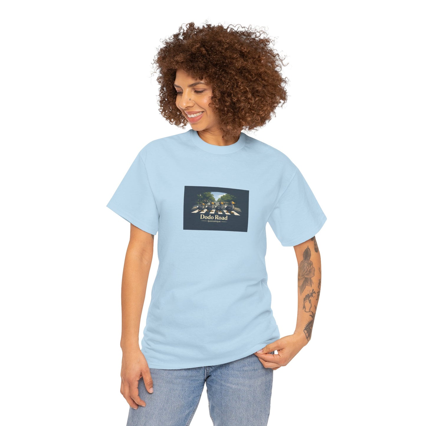 T-shirt "Dodo Road", Île de La Réunion", Confort Coton, Sobre, Elégant, Souvenir Unique, Cadeau, Unisexe, Esprit Voyageur