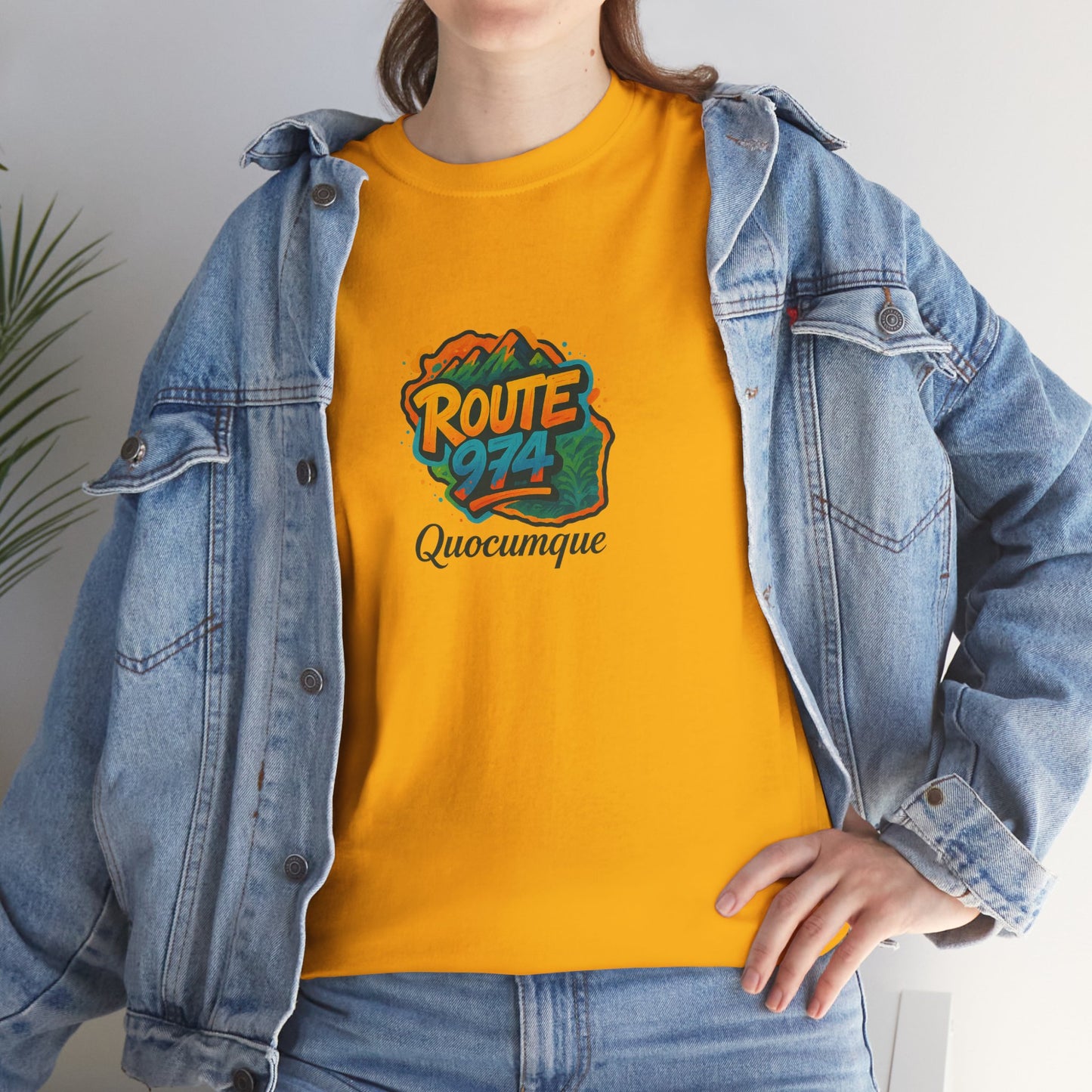 T-shirt "Route 974 Montagne", Destination Île de La Réunion, Confort Coton, Sobre, Elégant, Souvenir Unique, Cadeau, Unisexe, Esprit Voyageur