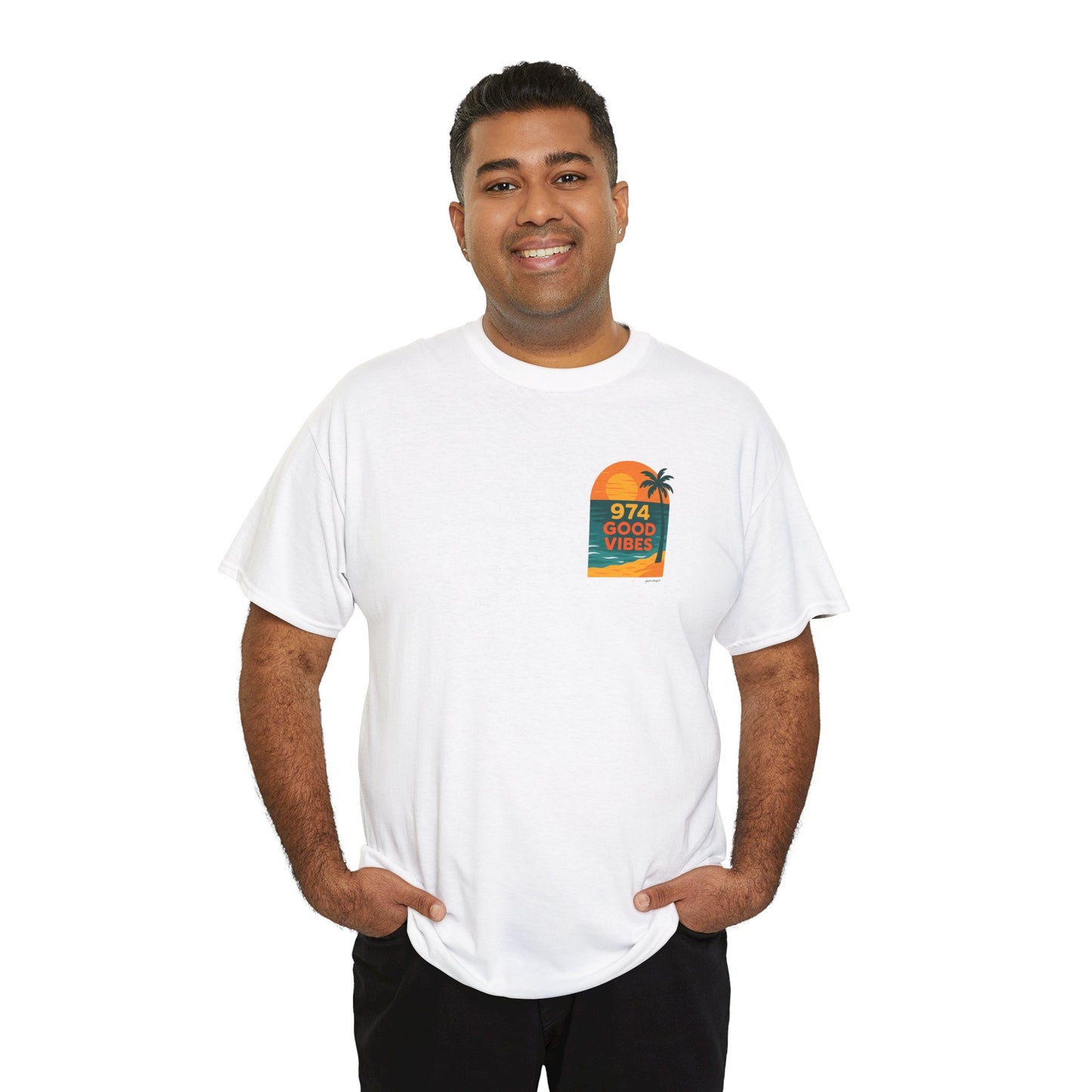 T-shirt "Good Vibes", Île de La Réunion, Confort Coton, Sobre, Elégant, Souvenir Unique, Cadeau, Unisexe, Esprit Voyageur, Adulte