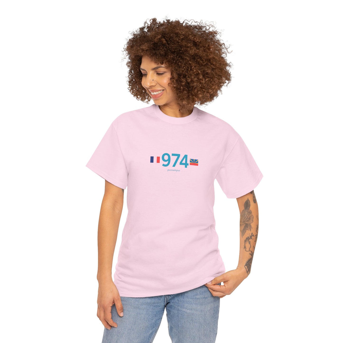 T-shirt "974 Drapeaux", Île de La Réunion, Confort Coton, Sobre, Elégant, Souvenir Unique, Cadeau, Unisexe, Esprit Voyageur