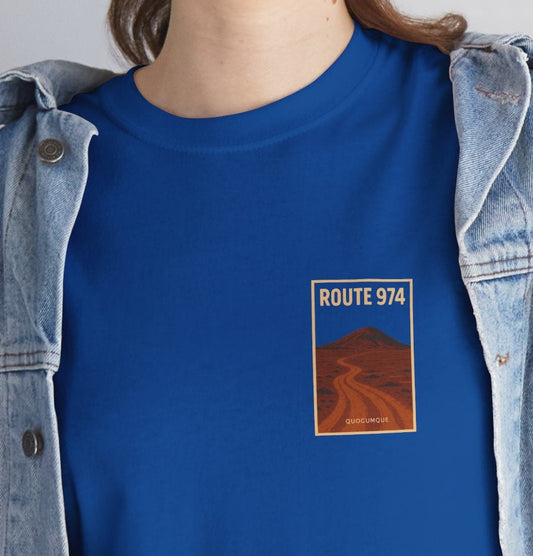 T-shirt "Route 974", Volcan, Exotisme, Destination Île de La Réunion, Confort Coton, Sobre, Elégant, Souvenir Unique, Cadeau, Unisexe, Esprit Voyageur
