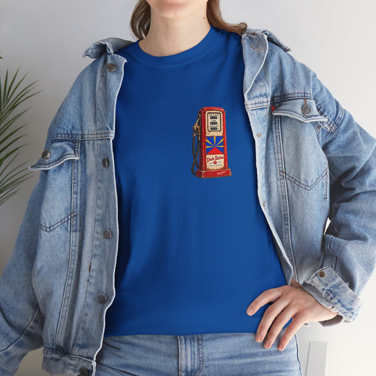 T-shirt Quocumque, "Station Essence", Discret, Île de La Réunion, Confort Coton, Elégant, Souvenir Unique, Cadeau, Unisexe, Esprit Voyageur, Créole, Bourbon