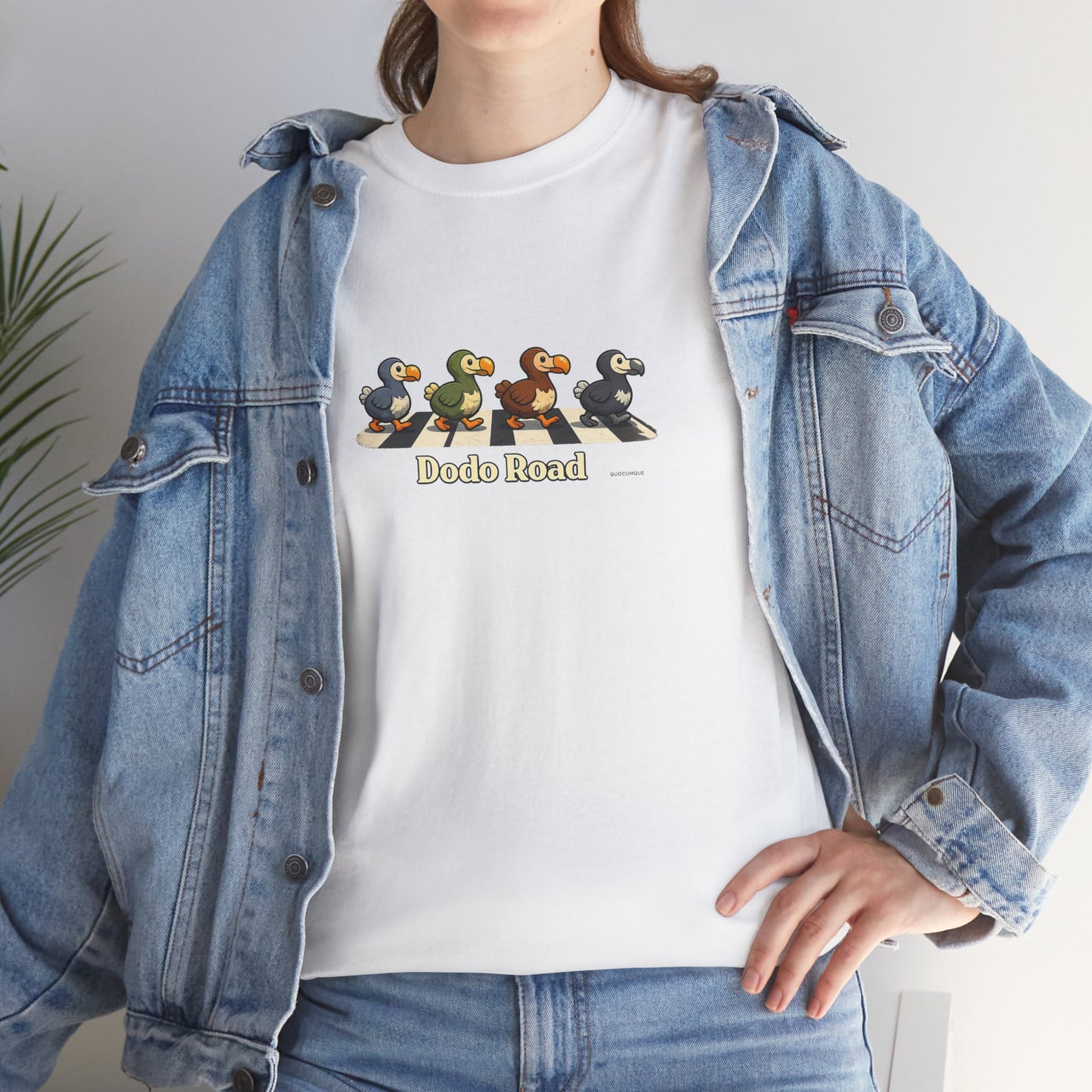 T-shirt "Dodo Road", Île de La Réunion", Confort Coton, Sobre, Elégant, Souvenir Unique, Cadeau, Unisexe, Esprit Voyageur
