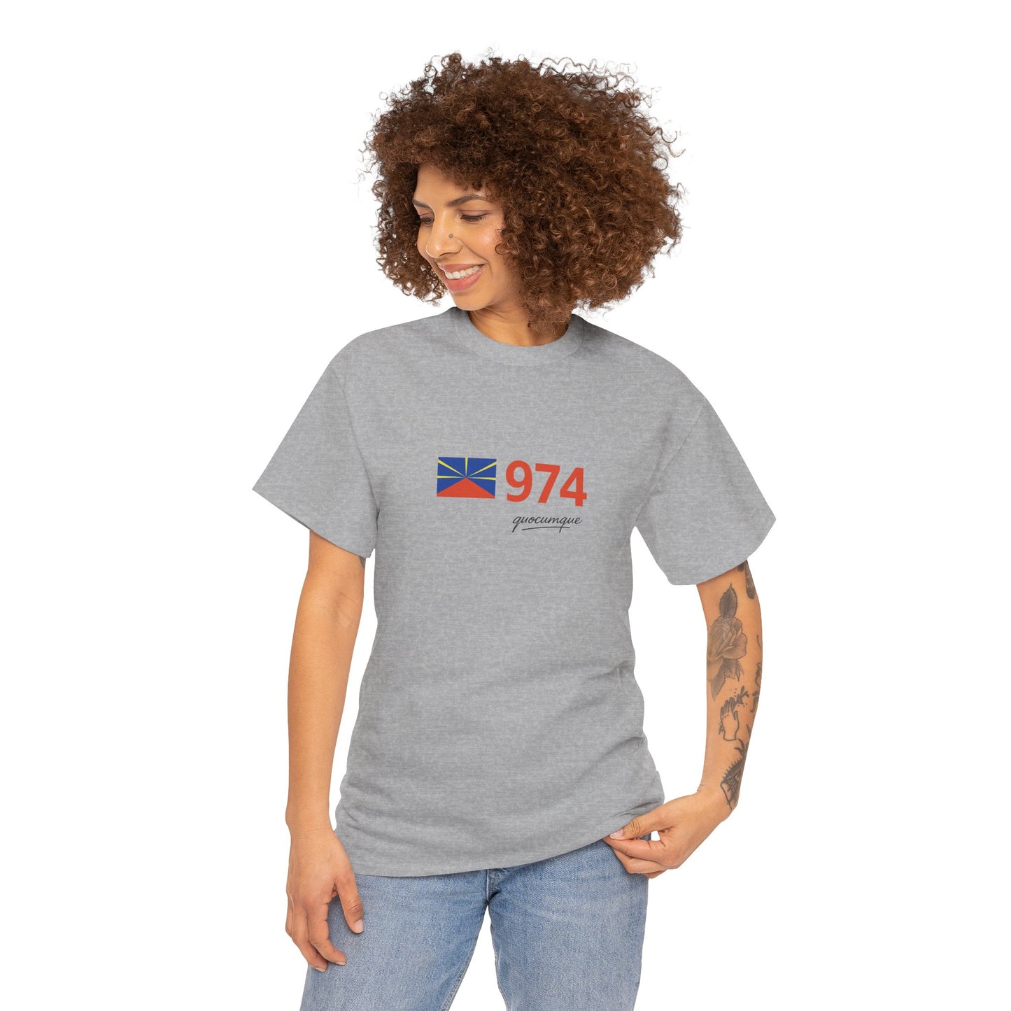 T-shirt "974 Drapeau", Île de La Réunion, Confort Coton, Sobre, Elégant, Souvenir Unique, Cadeau, Unisexe, Esprit Voyageur