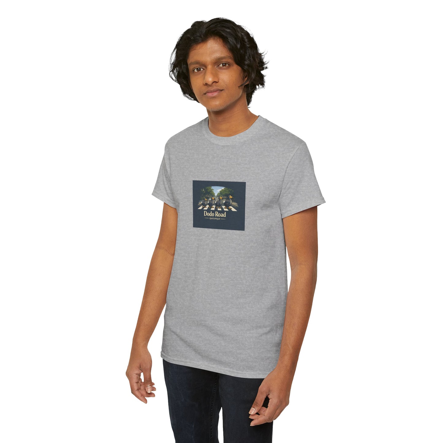 T-shirt "Dodo Road", Île de La Réunion", Confort Coton, Sobre, Elégant, Souvenir Unique, Cadeau, Unisexe, Esprit Voyageur