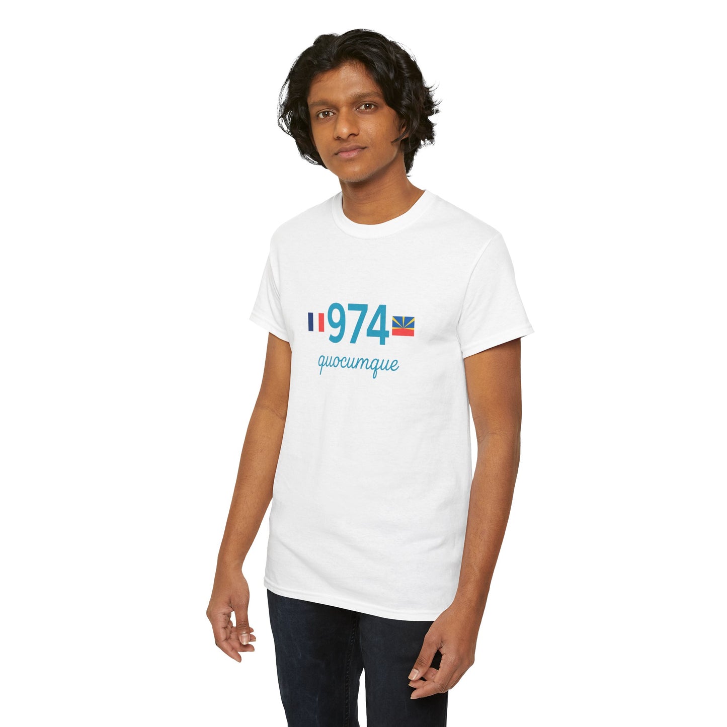 T-shirt "974 Drapeaux", Île de La Réunion, Confort Coton, Sobre, Elégant, Souvenir Unique, Cadeau, Unisexe, Esprit Voyageur