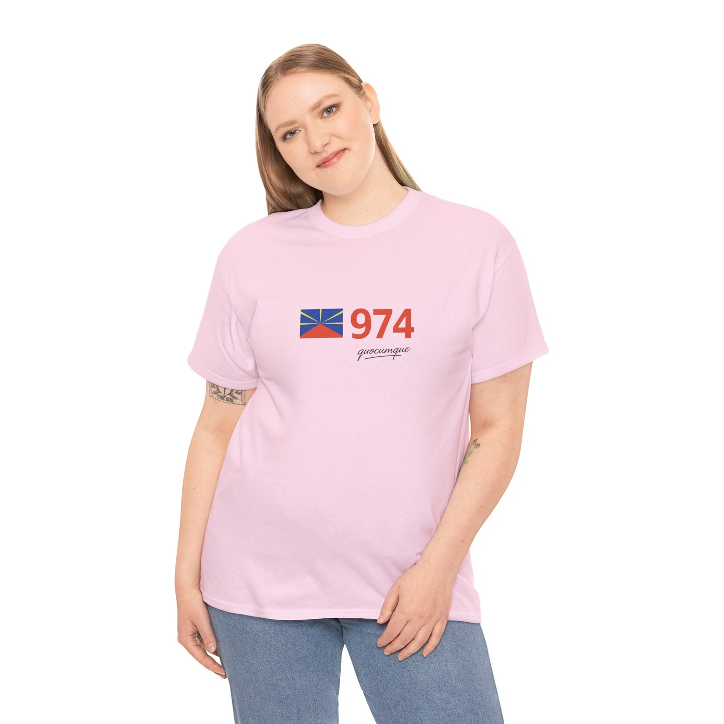 T-shirt "974 Drapeau", Île de La Réunion, Confort Coton, Sobre, Elégant, Souvenir Unique, Cadeau, Unisexe, Esprit Voyageur