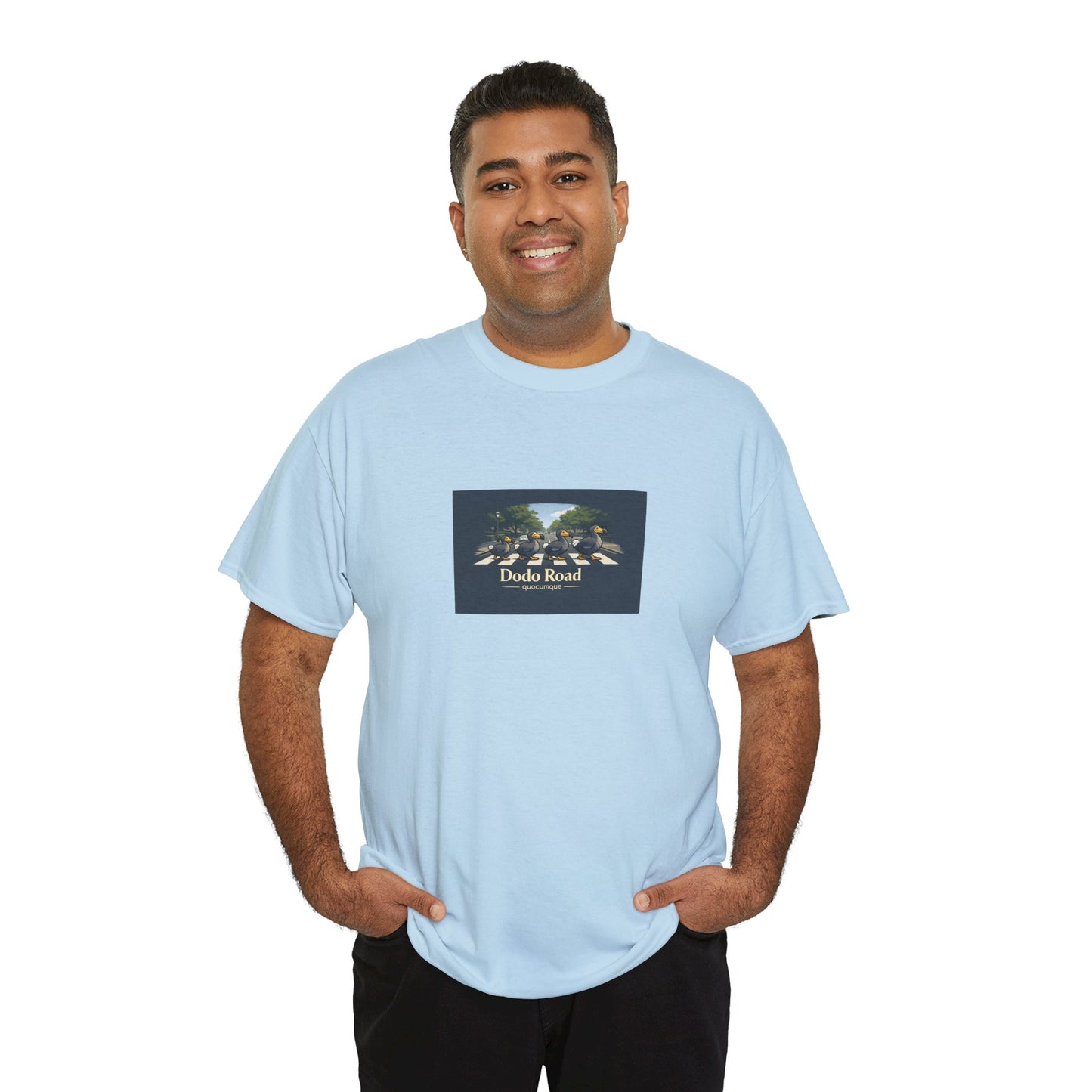 T-shirt "Dodo Road", Île de La Réunion", Confort Coton, Sobre, Elégant, Souvenir Unique, Cadeau, Unisexe, Esprit Voyageur