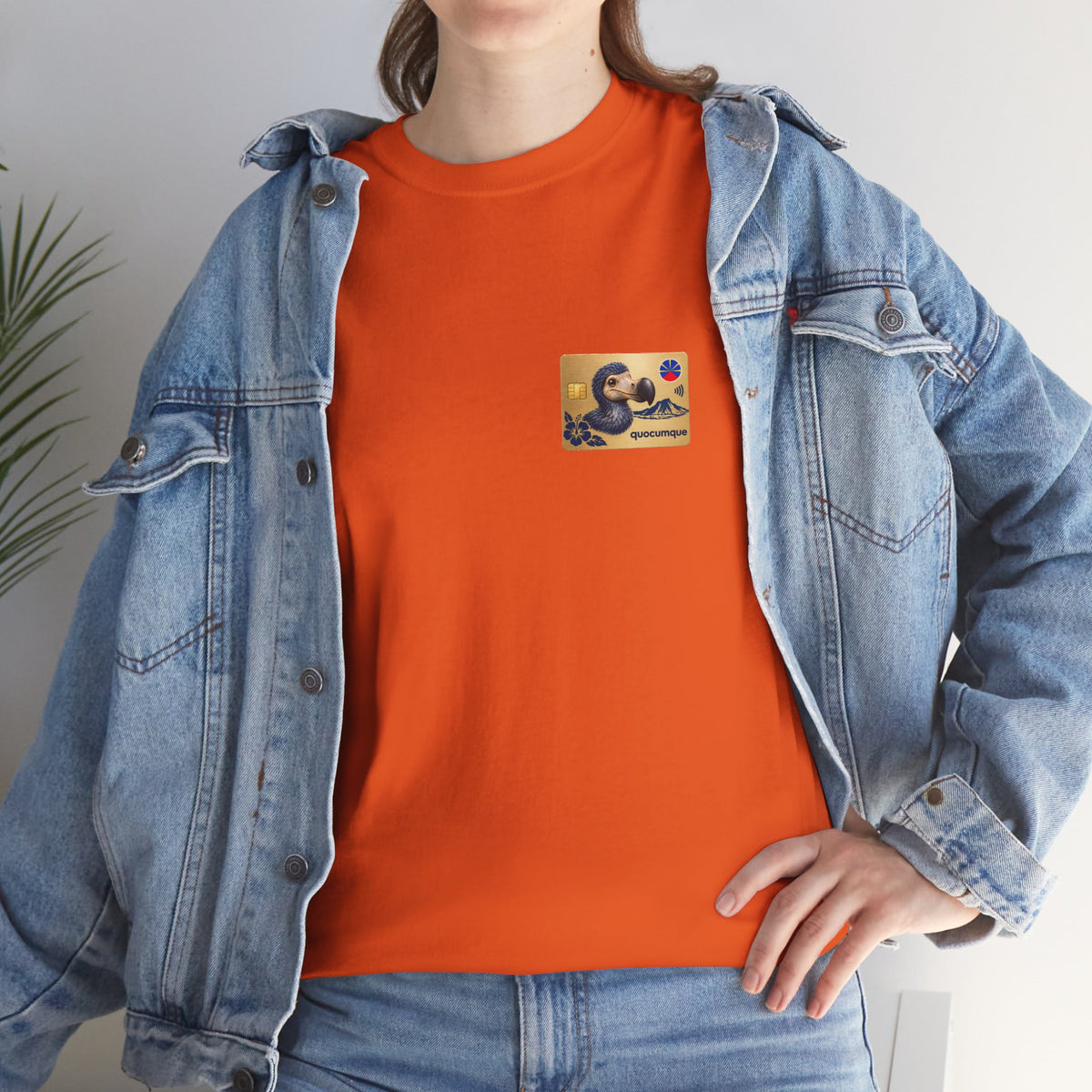 T-shirt "Quocumque Gold", Exotisme, Destination Île de La Réunion, Confort Coton, Sobre, Elégant, Souvenir Unique, Cadeau, Unisexe, Esprit Voyageur