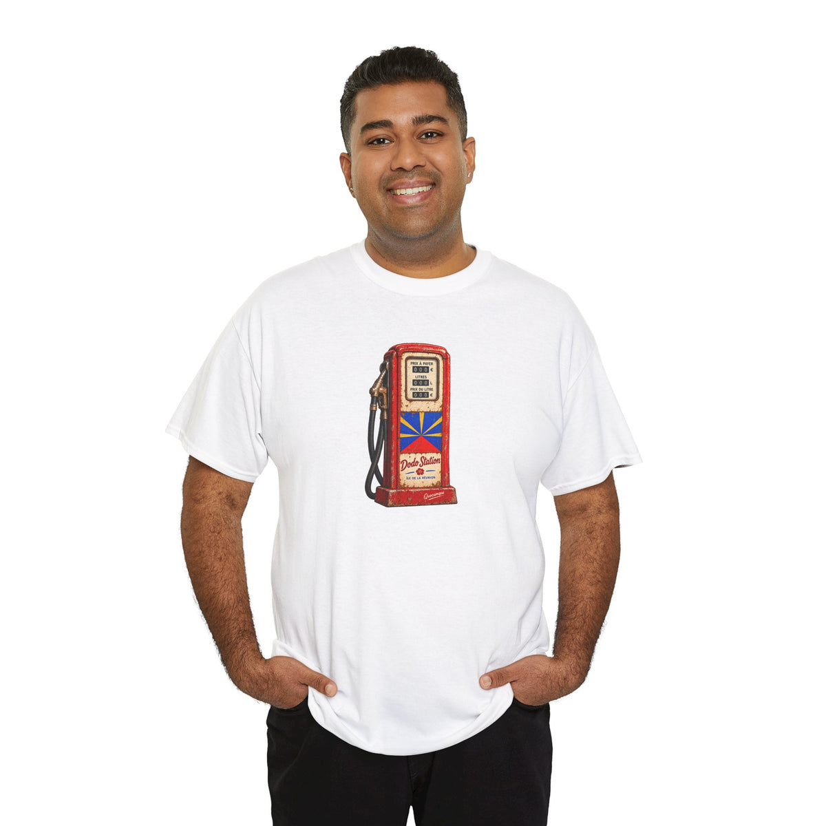 T-shirt Quocumque, "Station Essence", Île de La Réunion, Confort Coton, Elégant, Souvenir Unique, Cadeau, Unisexe, Esprit Voyageur, Créole, Bourbon