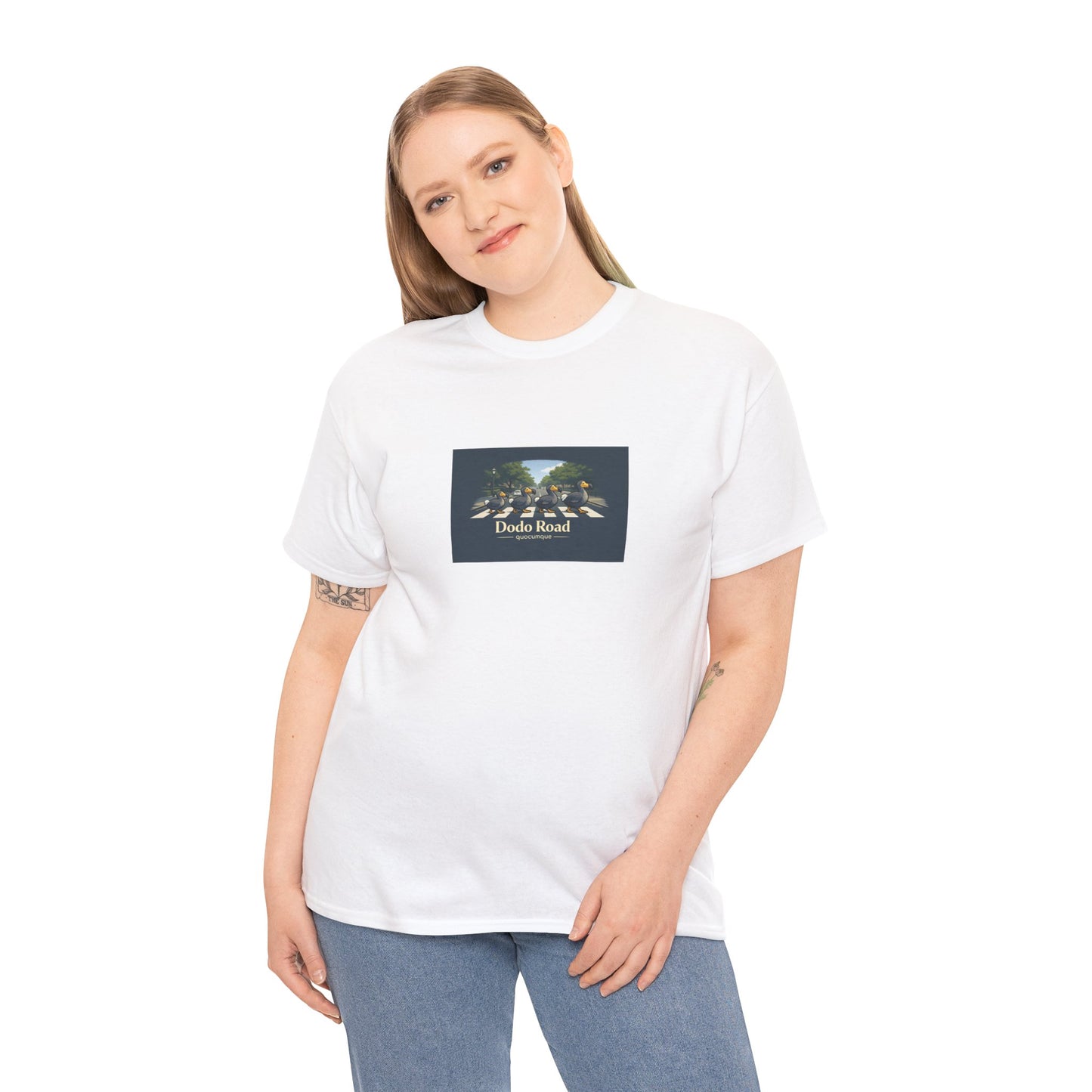 T-shirt "Dodo Road", Île de La Réunion", Confort Coton, Sobre, Elégant, Souvenir Unique, Cadeau, Unisexe, Esprit Voyageur