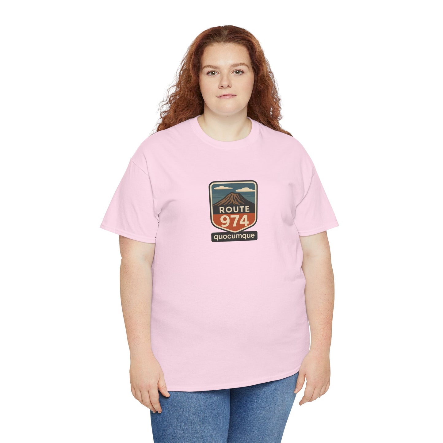 T-shirt "Route 974", Volcan, Exotisme, Destination Île de La Réunion, Confort Coton, Sobre, Elégant, Souvenir Unique, Cadeau, Unisexe, Esprit Voyageur