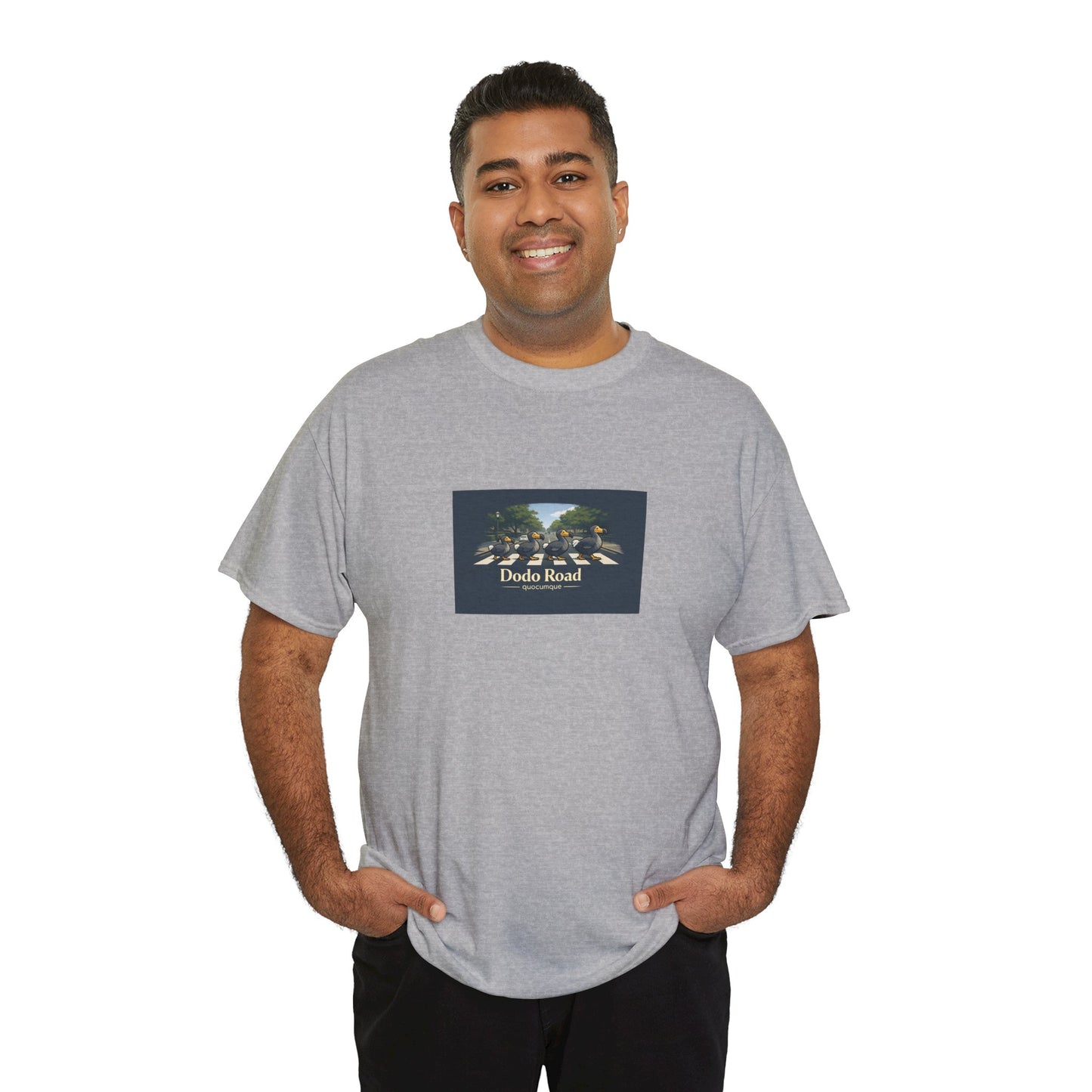 T-shirt "Dodo Road", Île de La Réunion", Confort Coton, Sobre, Elégant, Souvenir Unique, Cadeau, Unisexe, Esprit Voyageur